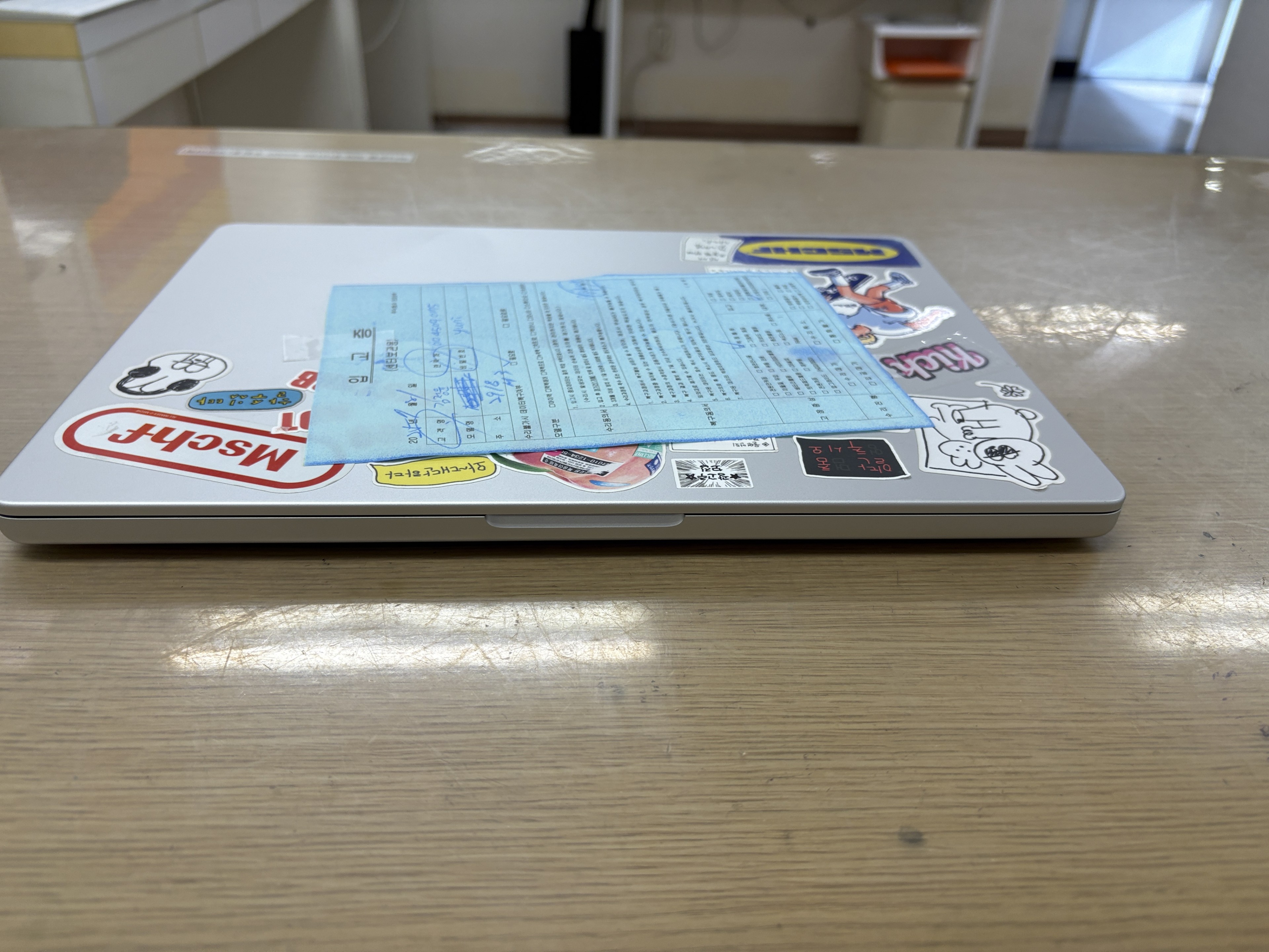 맥북프로 14인치 (MacBook Pro 14-inch A2442) 액정 교체, 맥북 수리 시간 얼마나 걸릴까?